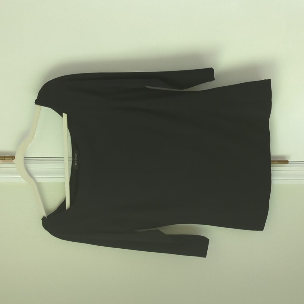 White house black market black top size  medium